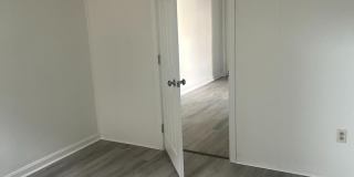 1550 RUAN Street Gallery 3