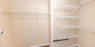 Downtown 3 Bedroom Townhome with 2 Car Garage Gallery 50