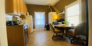 1098 Center Street, NW Gallery 25