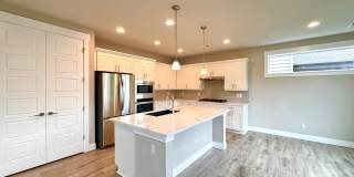 2022 Built SFH for rent in Lynnwood Gallery 4