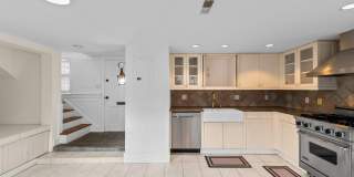 3341 DENT Place NW Gallery 9