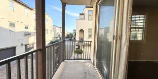Newer Built Townhome with Solar in Gated Community! Pet-Friendly! Gallery 15
