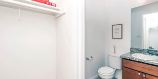 Barrington Lakes Apartments Gallery 34