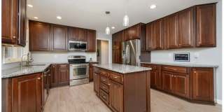 Charming 3BR House in East Windsor Gallery 14