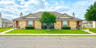 Salem Way Luxury Townhomes Gallery 1