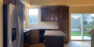 Lovely 3 Bed 2.5 Bath Home in Timbervine Gallery 11