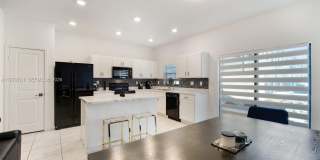 1181 SW 7th Ct Gallery 4