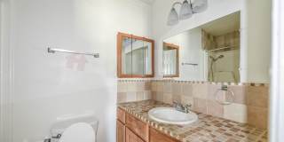 A cozy 3-bedroom, 2-bathroom home nestled on a corner lot Gallery 15