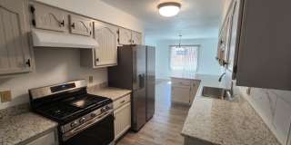 ALL PROSPECTIVE TENANTS MUST SUBMIT A $58 NON-REFUNDABLE APPLICATION FEE PER APPLICANT ONLINE AND BE PRE-QUALIFIED PRIOR TO ANY SHOWINGS Gallery 6