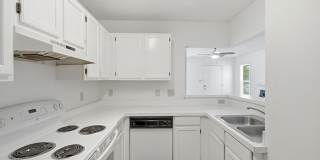 Spacious 2-Bedroom, 2.5-Bath in Oakhurst Spacious 2-Bedroom, 2.5-Bath in Oakhurst Gallery 19