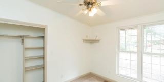 203 Hathaway Drive Gallery 13