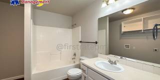 10122 W Garverdale Ln Gallery 12