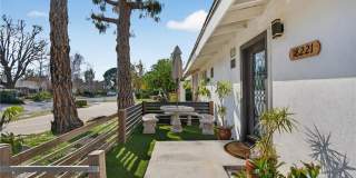 18221 Kinzie Street Gallery 2