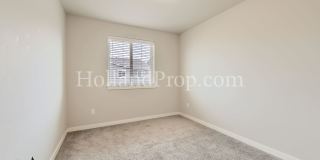 ** NEW PRICE ** Gorgeous 3-Bed Hillsboro Home with a Fenced Yard! Gallery 20