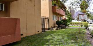 1349 N Detroit Apartments Gallery 2