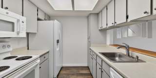 Updated 2 bed 1 bath condo in Arvada! Gallery 10