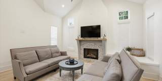 4052 Poets Trail Gallery 6