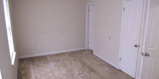 Middle River Townhome! Gallery 9