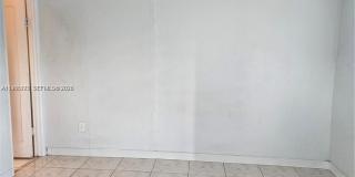 1437 NE 110th Ter Gallery 6