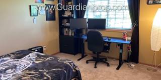 Lakeville 2 Bedroom Town Home, Dishwasher, Fireplace, 2 Car Garage, Garage Bonus Room Gallery 15