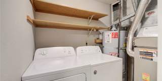 2Bd/1.5Ba Kirkland Townhome Gallery 18