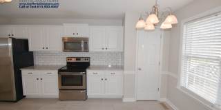 Gorgeous all-brick 4BD/2.5BA+Bonus room! Attached garage, bonus room AND loft! Gallery 7