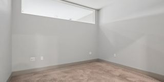 River House Gallery 19