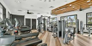 6544 NW Cloverdale Avenue Gallery 24