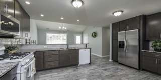 33047 N Ridge Rd Gallery 1