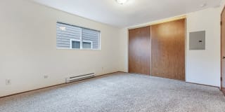 Applegate Gallery 10