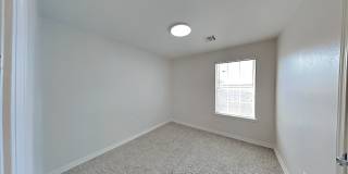 Cozy 3 Bedroom, 2 Bathroom Home in Norman Schools. Gallery 14