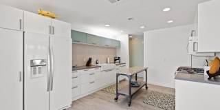 72857 El Paseo Gallery 11