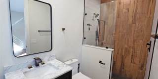 Bold Contemporary Sarasota Luxury Home. 4 Beds/ 4 Baths. Private Pool and Summer Grill. Gallery 47