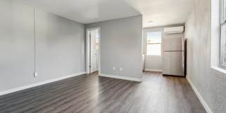 Studio for Rent! Gallery 5