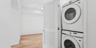 Onyx on Park Gallery 109