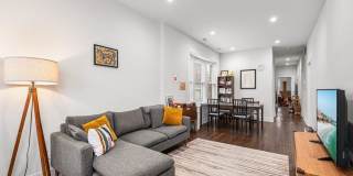 3904 N Whipple Avenue Gallery 2