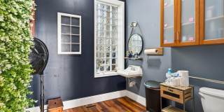 27 S MAIN Street Gallery 24