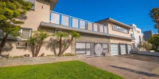 1863 10th St. Gallery 30