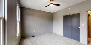 1242 E Mound Street Gallery 22