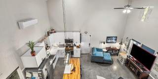 FOR LEASE!! Gallery 8