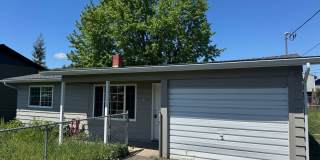 Recently remodeled 2-bedroom, 1-bathroom home Gallery 1