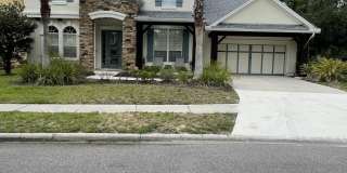 372 ALVAR Circle Gallery 1