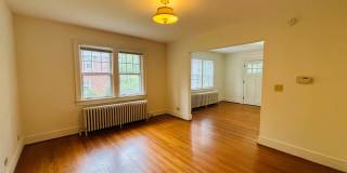 3 Bedroom 1.5 Duplex Gallery 6