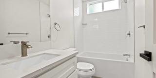 10795 Woodbine Apartments Gallery 9