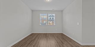 6126 Kayton Street Gallery 17