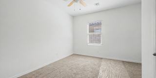 35450 W Santa Clara Avenue Gallery 39