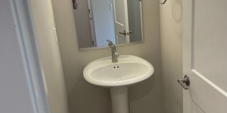 Manchester Townhome Rentals Manchester Townhome Rentals Gallery 11