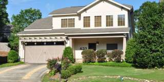 Perfect Location! - 3 Bedroom/3.5 Bath home close to AU - Fully-Furnished! Gallery 1