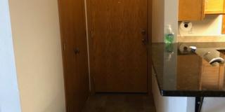 Furnished or Unfurnished One Bedroom / One Bath Apartment in Central Boulder Gallery 8