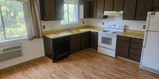 CUTE 2 BEDROOM IN MIDTOWN Gallery 1